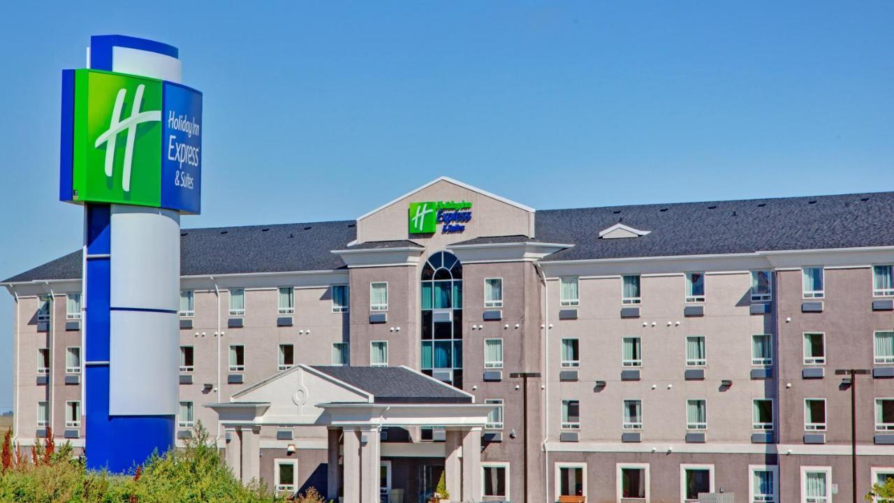 Holiday Inn Express Hotel & Suites Swift Current By Ihg Exterior foto